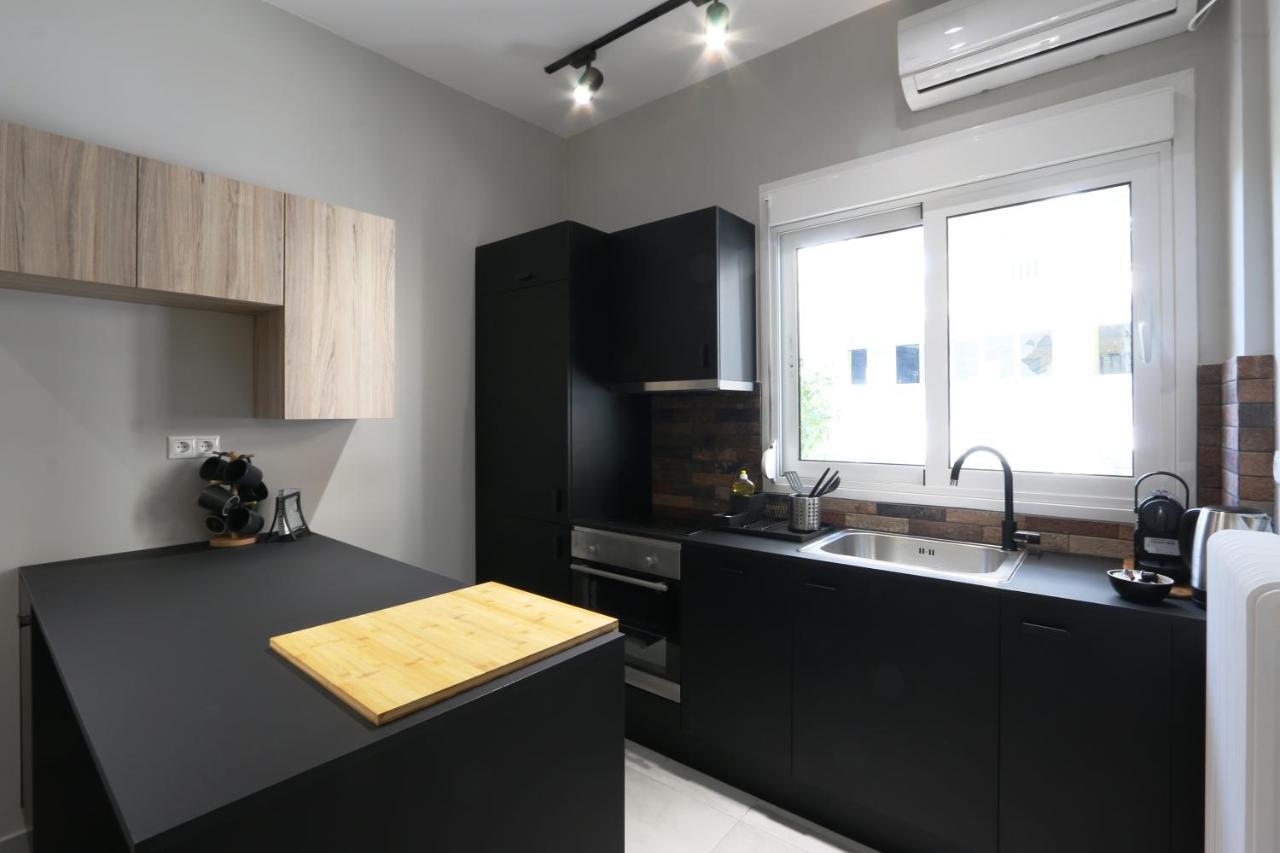 The Kerameikos Midtown Apartments Atenas Exterior foto